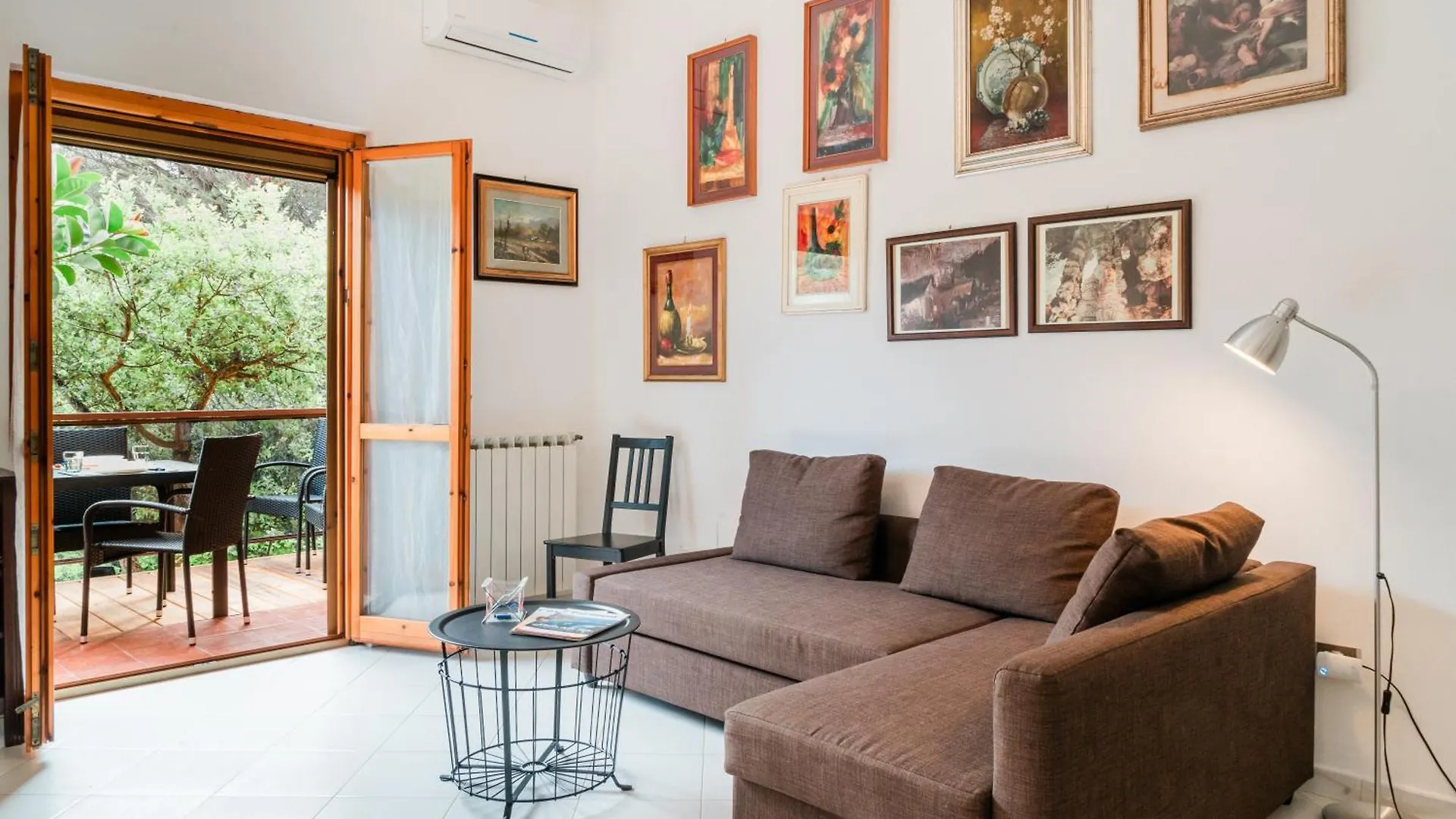 Holiday home Stella Maris Holidays Porto Conte Italy